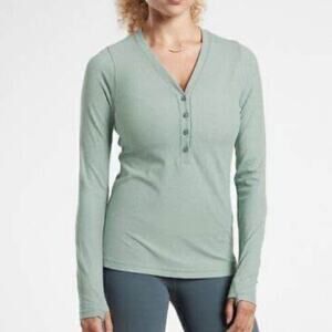 Athleta Uptempo Ribbed Henley Top size Medium